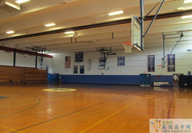 St.Paul Catholic High School-圣保罗天主教中学-St-Paul Catholic High School的篮球场.png