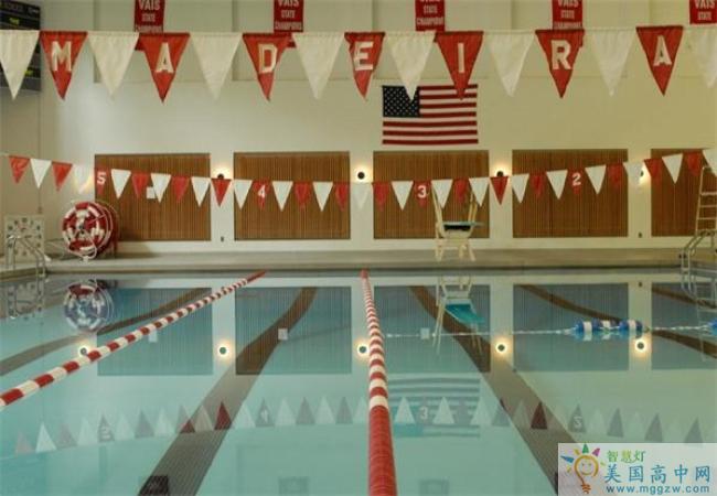 The Madeira School-马德拉女子中学-The Madeira School的游泳池